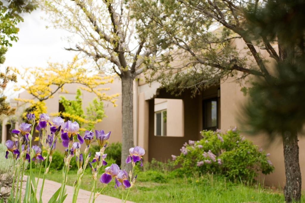 Fort Marcy Suites By All Seasons Resort Lodging Санта-Фе Екстер'єр фото